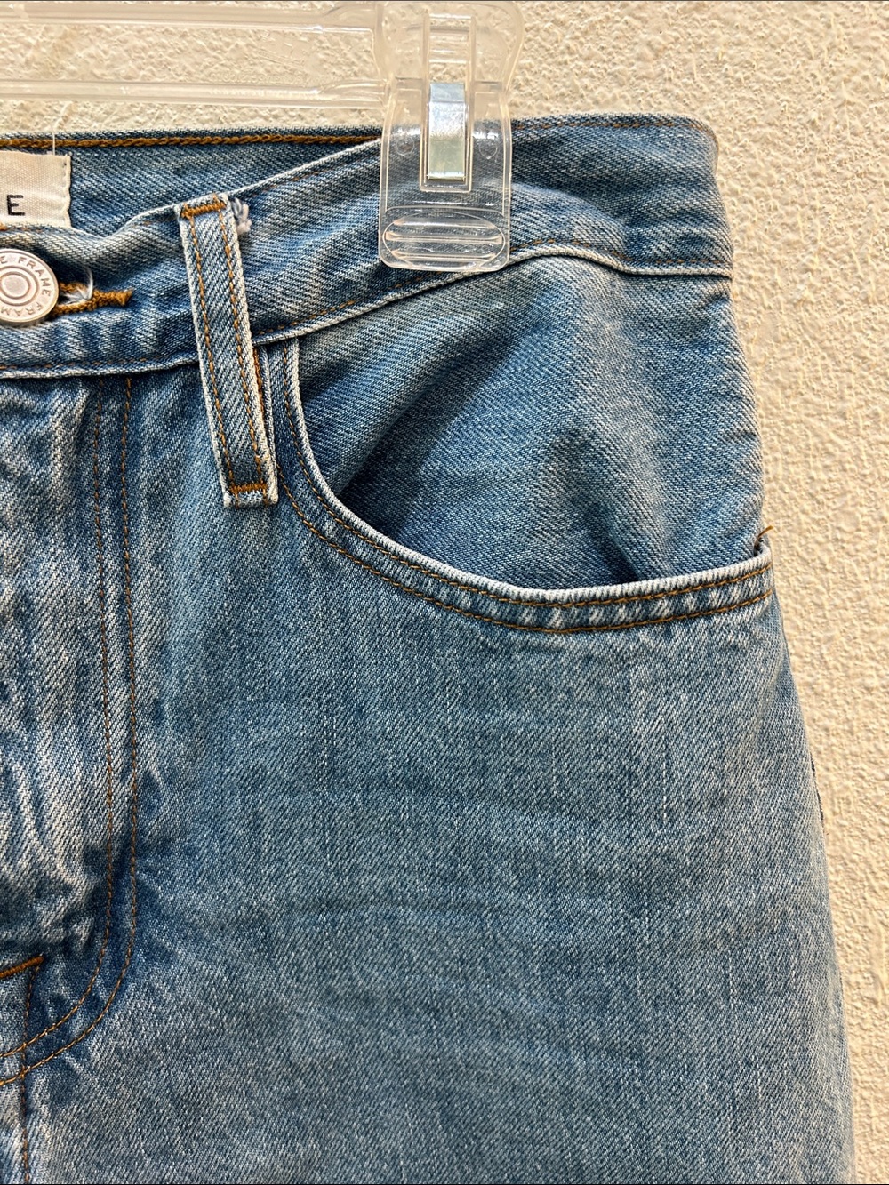 FRAME Le Jane Crop Raw Fray Jean Size 25 - Picture 6 of 16